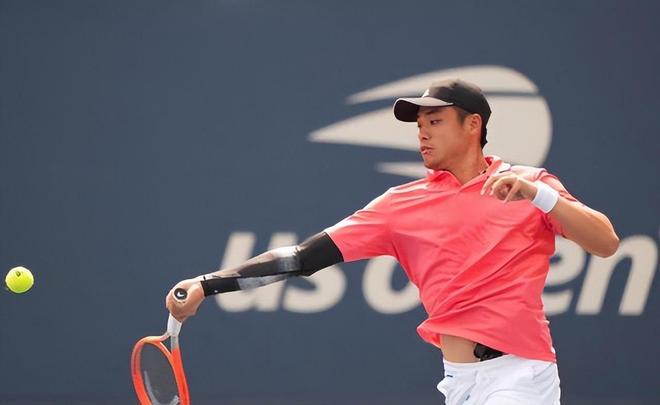 也成为球迷 也成为球迷