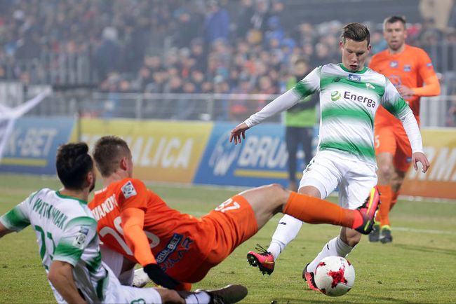 议球员们需 议球员们需