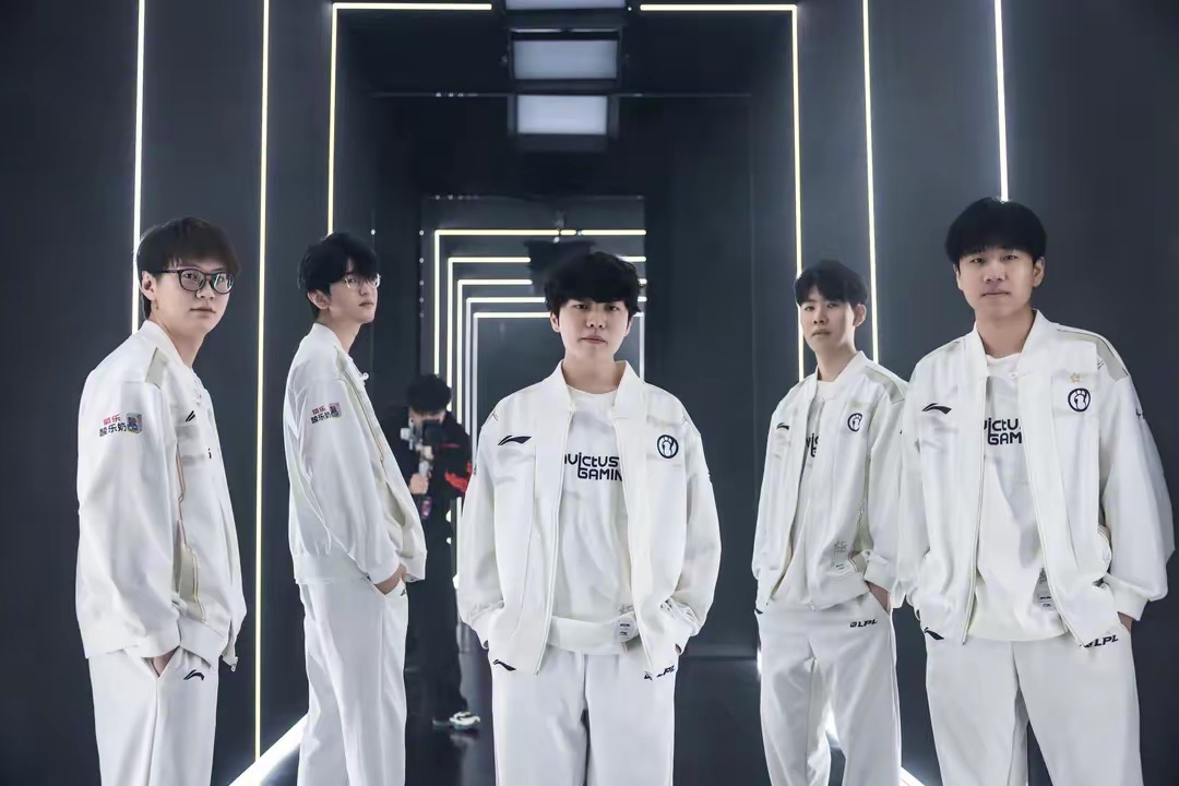 协防意识强 协防意识强