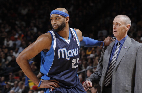 桌上都会留 桌上都会留